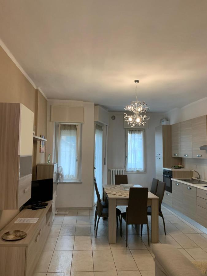 A 10 Minuti Di Metro Dal Centro Apartment Turin Bagian luar foto