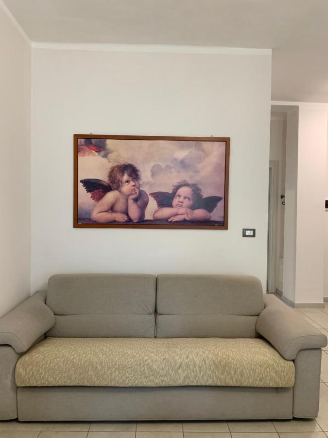 A 10 Minuti Di Metro Dal Centro Apartment Turin Bagian luar foto