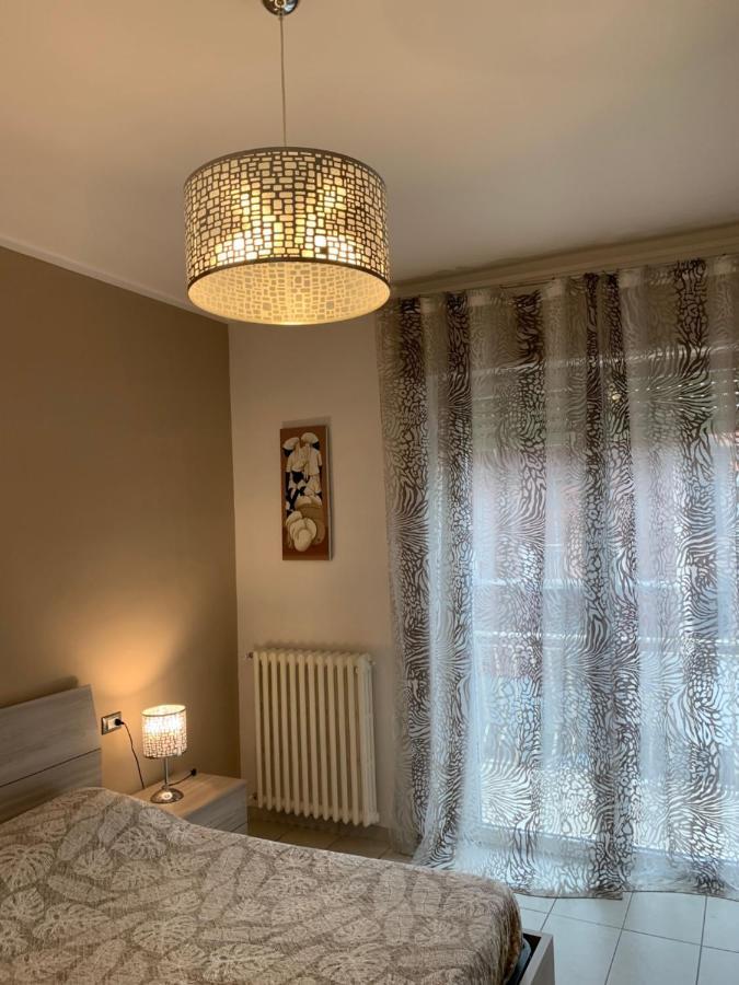 A 10 Minuti Di Metro Dal Centro Apartment Turin Bagian luar foto